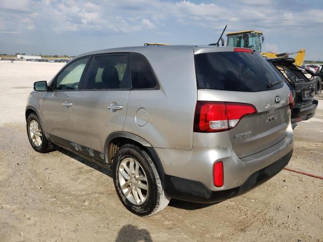 Photo 3 from auction – 2015 KIA SORENTO LX with VIN 5XYKT3A64FG566749