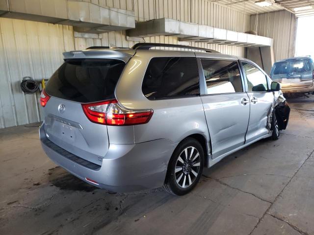 Photo 4 from auction – 2018 TOYOTA SIENNA XLE with VIN 5TDDZ3DC1JS204687