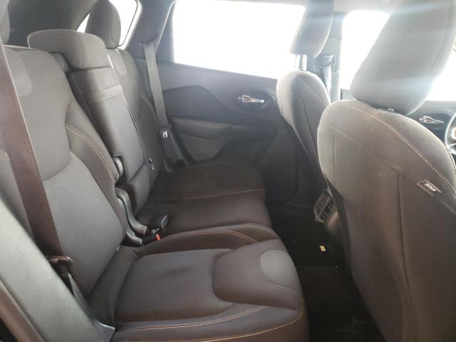 Photo 6 from auction – 2017 JEEP CHEROKEE L with VIN 1C4PJLCB8HW541140