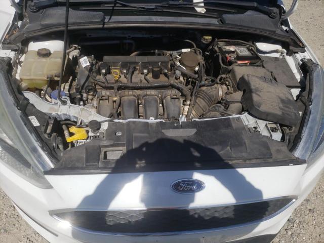 Photo 7 from auction – 2015 FORD FOCUS S with VIN 1FADP3E26FL300485
