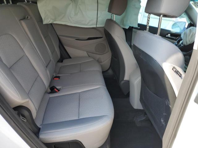 Photo 6 from auction – 2019 HYUNDAI TUCSON SE with VIN KM8J2CA43KU012930
