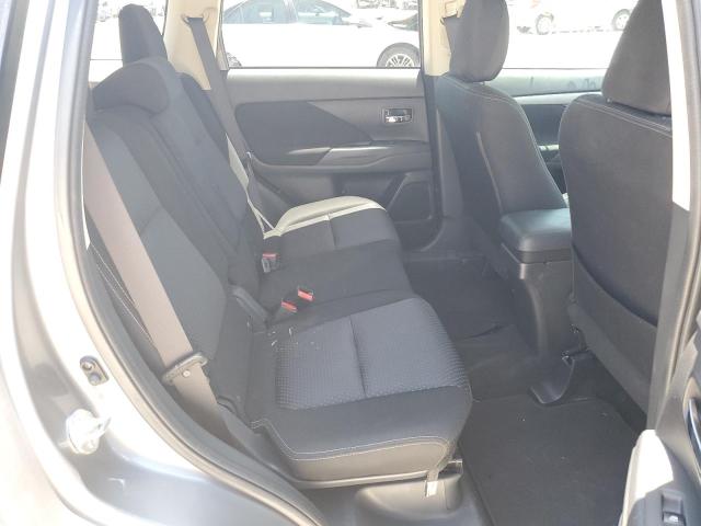 Photo 6 from auction – 2018 MITSUBISHI OUTLANDER with VIN JA4AD3A3XJZ054240