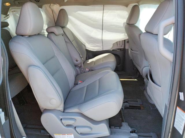 Photo 6 from auction – 2015 TOYOTA SIENNA XLE with VIN 5TDYK3DC2FS620244