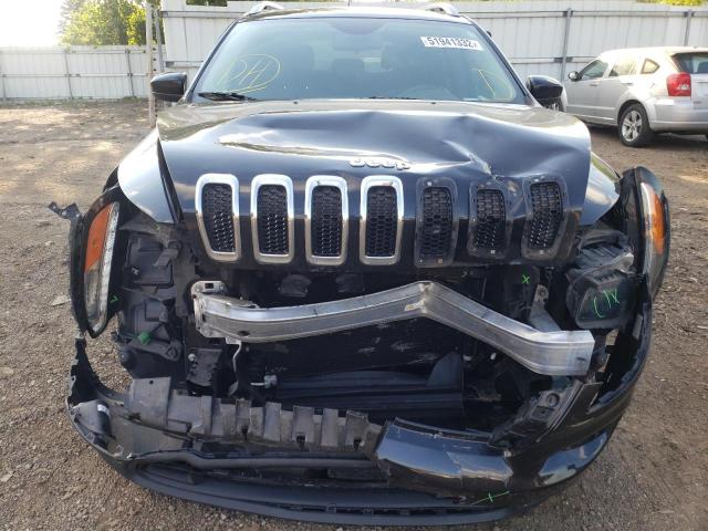 Photo 9 from auction – 2016 JEEP CHEROKEE L with VIN 1C4PJLCBXGW336367