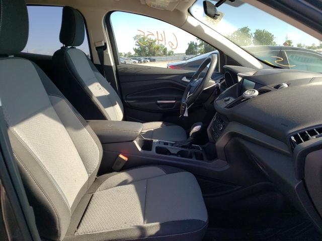 Photo 5 from auction – 2019 FORD ESCAPE SE with VIN 1FMCU0GD1KUB13036