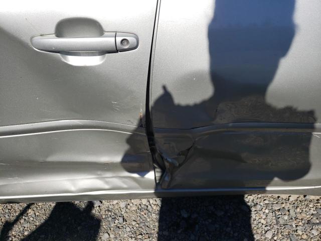 Photo 9 from auction – 2002 TOYOTA CAMRY LE with VIN JTDBE32K120070703