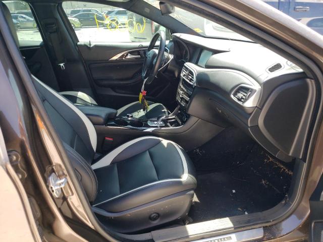 Photo 5 from auction – 2018 INFINITI QX30 BASE with VIN SJKCH5CP7JA048227