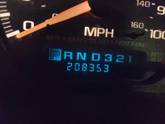 Photo 8 from auction – 2002 CHEVROLET AVALANCHE with VIN 3GNEK13T62G200043