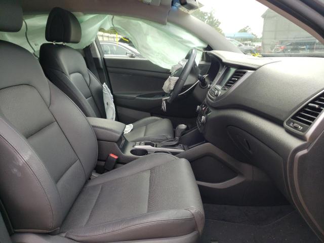 Photo 5 from auction – 2017 HYUNDAI TUCSON LIM with VIN KM8J33A28HU536109