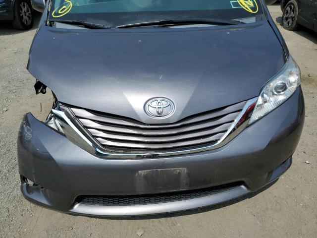 Photo 7 from auction – 2015 TOYOTA SIENNA LE with VIN 5TDJK3DC7FS115754
