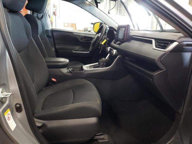 Photo 5 from auction – 2019 TOYOTA RAV4 LE with VIN 2T3F1RFV1KW006242