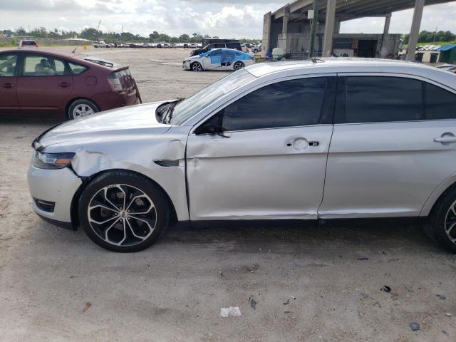 Photo 9 from auction – 2015 FORD TAURUS SHO with VIN 1FAHP2KT5FG189932
