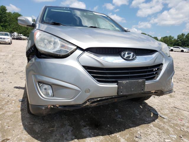 Photo 9 from auction – 2011 HYUNDAI TUCSON GLS with VIN KM8JUCAC2BU156048