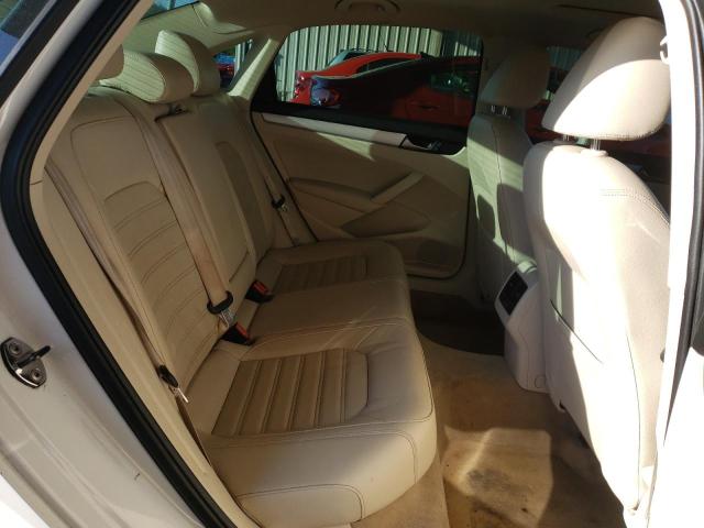 Photo 6 from auction – 2013 VOLKSWAGEN PASSAT SE with VIN 1VWBM7A35DC061943