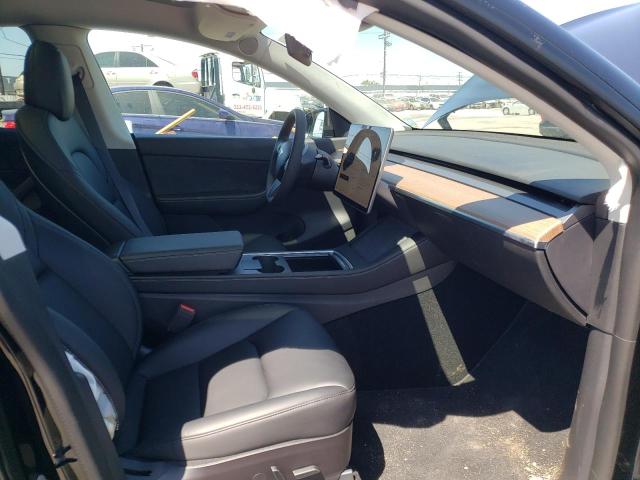 Photo 5 from auction – 2021 TESLA MODEL Y with VIN 5YJYGDEE2MF303749