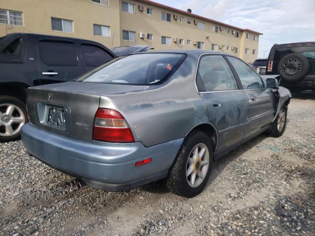 Photo 4 from auction – 1994 HONDA ACCORD EX with VIN JHMCD5655RC118850