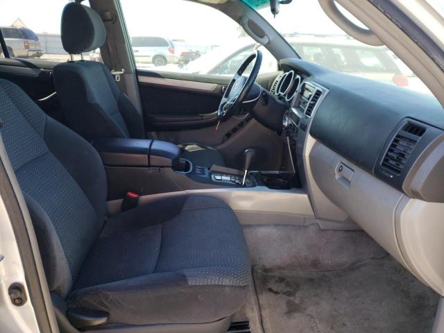 Photo 5 from auction – 2005 TOYOTA 4RUNNER SR with VIN JTEBU14R258045375