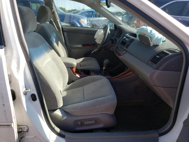 Photo 5 from auction – 2003 TOYOTA CAMRY LE with VIN 4T1BE32K83U139912