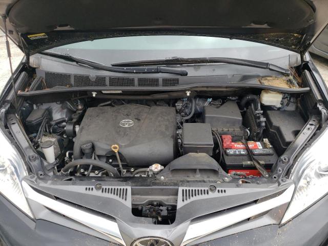 Photo 7 from auction – 2018 TOYOTA SIENNA XLE with VIN 5TDYZ3DC3JS944386