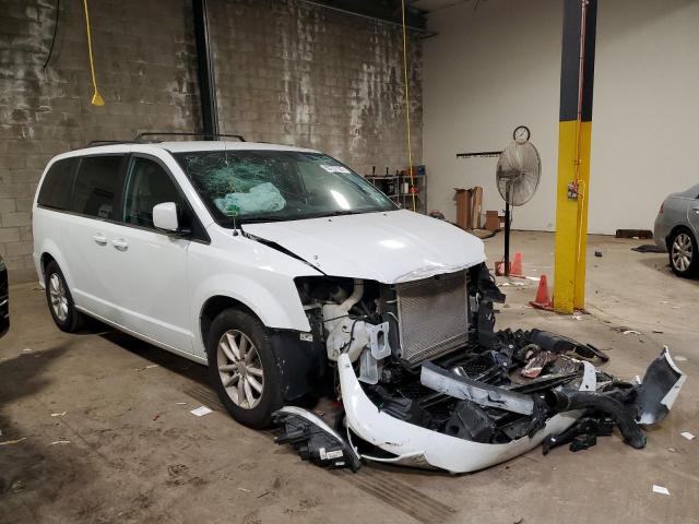 DODGE GRAND CARA 2018 with VIN 2C4RDGCG9JR208818 - Photo from auction