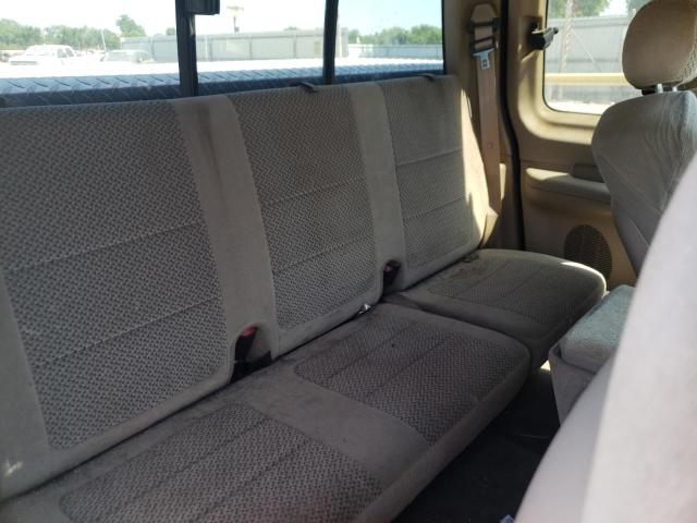 Photo 6 from auction – 2001 FORD F150 with VIN 1FTRX17L41NB40940