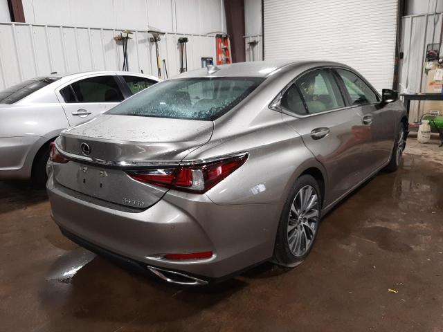 Photo 4 from auction – 2019 LEXUS ES 350 with VIN 58ABZ1B12KU019708
