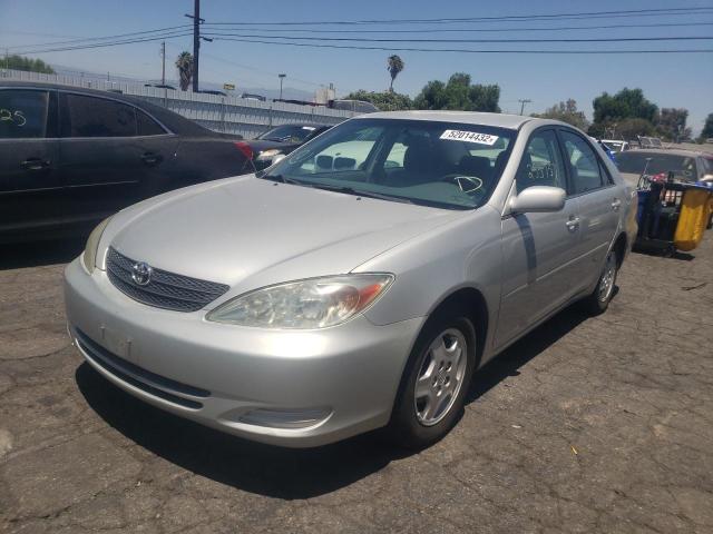 صورة رقم 2 من المزاد - 2002 TOYOTA CAMRY LE مع VIN 4T1BF32K12U034656