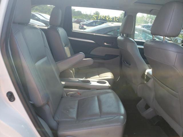 Photo 6 from auction – 2015 TOYOTA HIGHLANDER with VIN 5TDJKRFH3FS101801