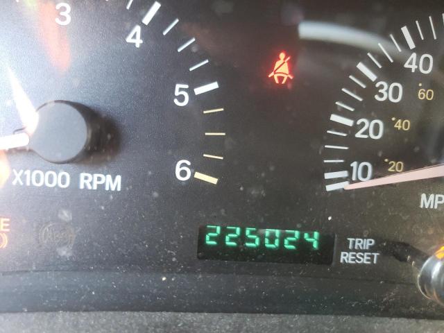 Photo 8 from auction – 2000 JEEP CHEROKEE with VIN 1J4FF48S7YL247543
