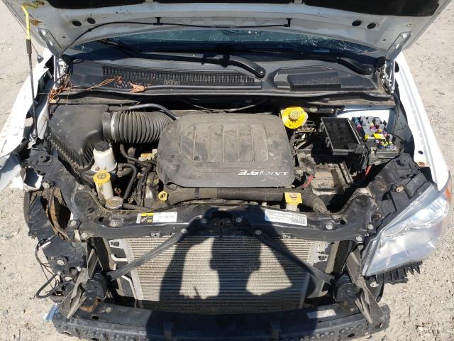 Photo 7 from auction – 2015 DODGE GRAND CARA with VIN 2C4RDGCG0FR543358