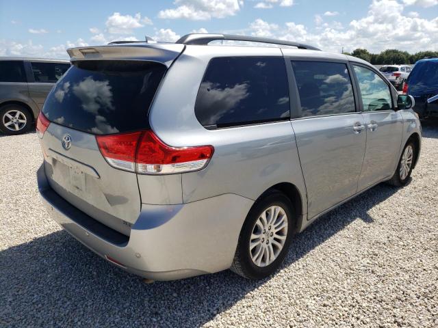 Photo 4 from auction – 2011 TOYOTA SIENNA XLE with VIN 5TDYK3DC0BS157112