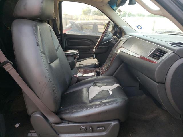 Photo 5 from auction – 2013 CADILLAC ESCALADE L with VIN 1GYS3BEF2DR207560