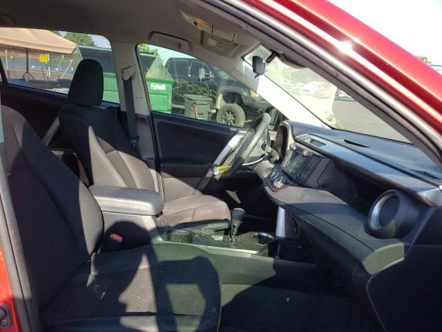 Photo 5 from auction – 2017 TOYOTA RAV4 LE with VIN JTMBFREV2HJ171984