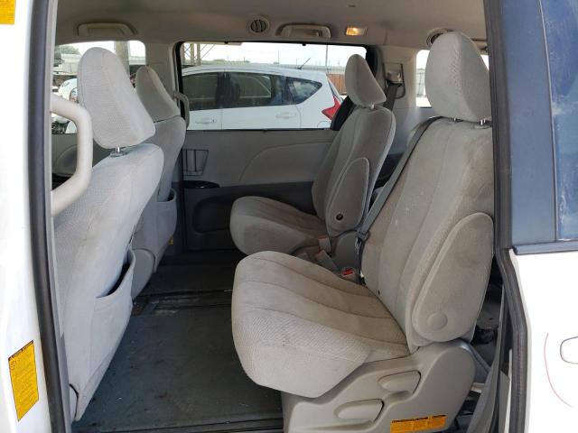 Photo 6 from auction – 2013 TOYOTA SIENNA LE with VIN 5TDKK3DC6DS320225