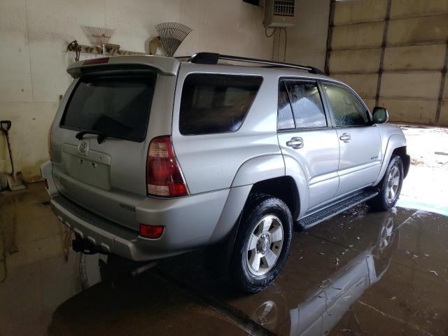 Photo 4 from auction – 2003 TOYOTA 4RUNNER SR with VIN JTEBT14R138007202