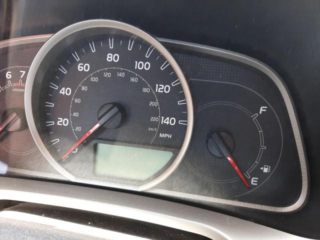 Photo 8 from auction – 2015 TOYOTA RAV4 LE with VIN JTMBFREV7FJ025691