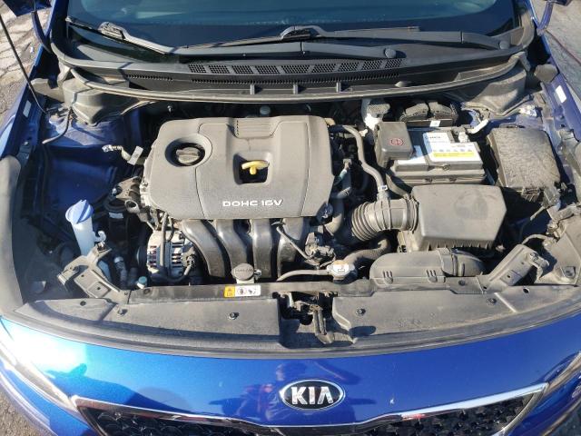 Photo 7 from auction – 2017 KIA FORTE LX with VIN 3KPFK4A77HE158877