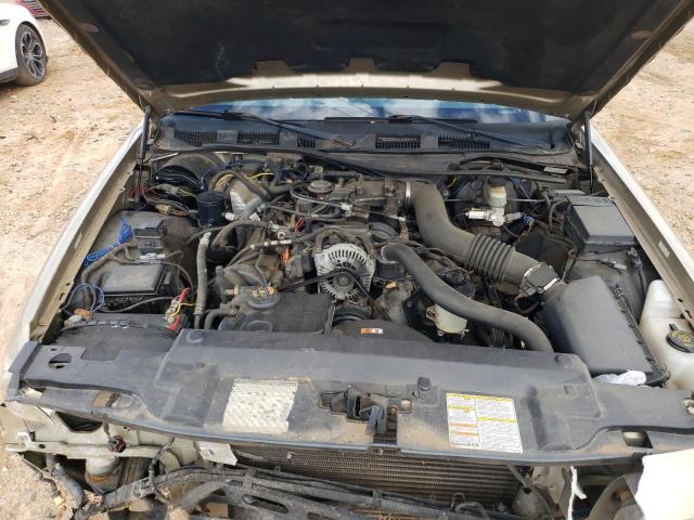 Photo 7 from auction – 2000 FORD CROWN VICT with VIN 2FAFP74W7YX178570