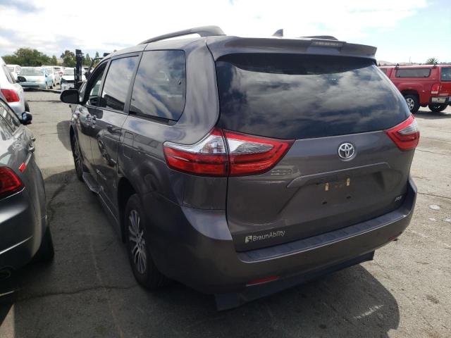 Photo 3 from auction – 2020 TOYOTA SIENNA with VIN 5TDYZ3DC9LS045275