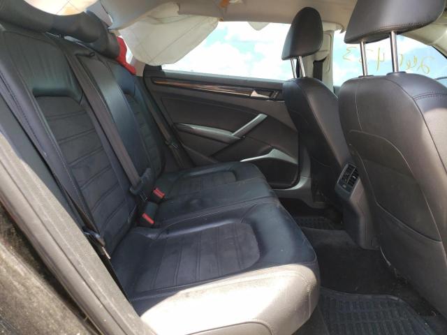 Photo 6 from auction – 2015 VOLKSWAGEN PASSAT SEL with VIN 1VWCV7A33FC050427