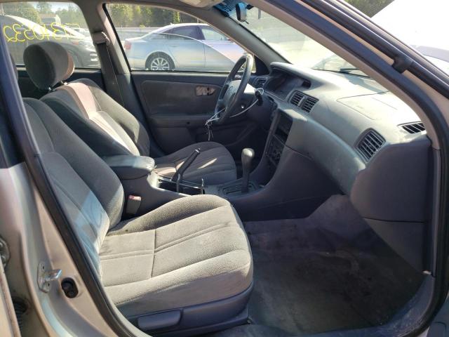 Photo 5 from auction – 2000 TOYOTA CAMRY CE with VIN 4T1BG22K3YU621277