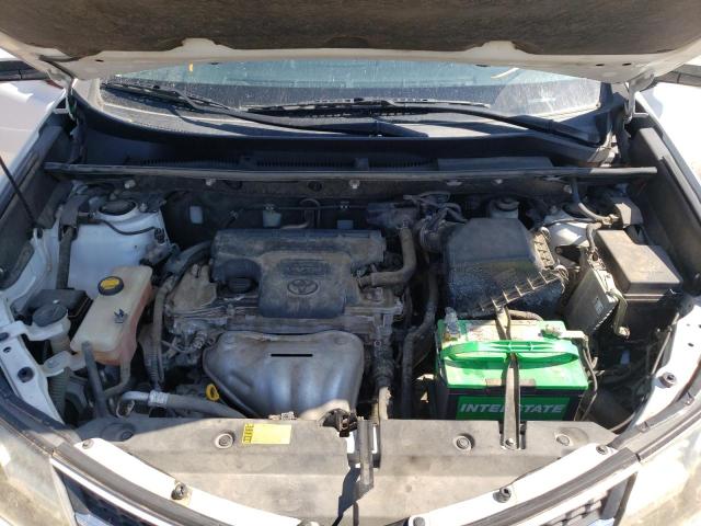 Photo 7 from auction – 2013 TOYOTA RAV4 XLE with VIN JTMRFREV0DD029155