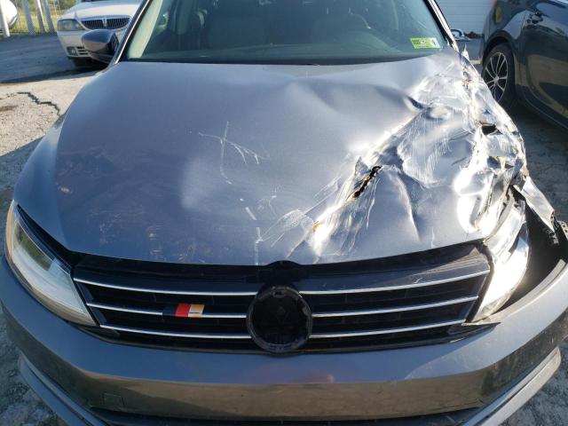 Photo 7 from auction – 2017 VOLKSWAGEN JETTA S with VIN 3VW2B7AJ9HM348744