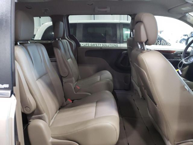 Photo 6 from auction – 2014 CHRYSLER TOWN & COU with VIN 2C4RC1CG3ER168354