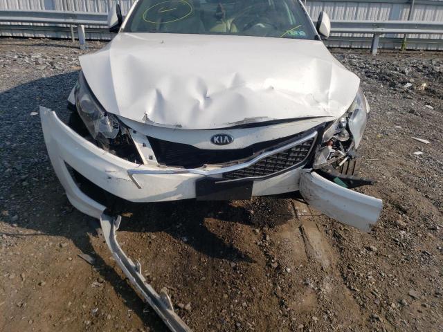 Photo 9 from auction – 2013 KIA OPTIMA SX with VIN 5XXGR4A66DG153565