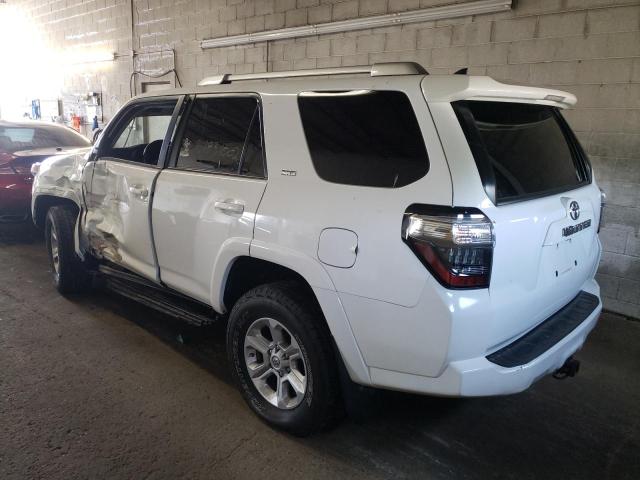 Photo 3 from auction – 2015 TOYOTA 4RUNNER SR with VIN JTEBU5JR0F5233035