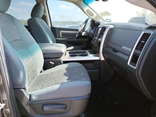 Photo 5 from auction – 2016 RAM 1500 SLT with VIN 1C6RR6LT3GS183051