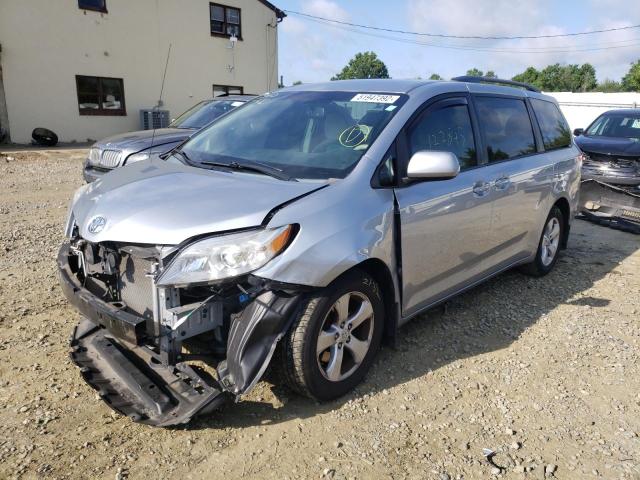 Photo 2 from auction – 2014 TOYOTA SIENNA LE with VIN 5TDKK3DC1ES526991