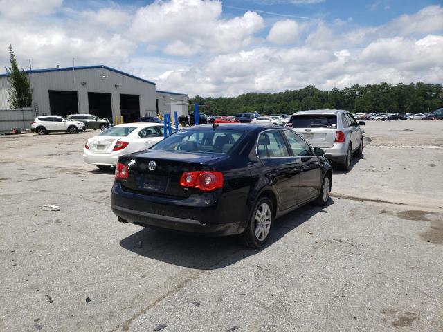 Photo 4 from auction – 2007 VOLKSWAGEN JETTA 2.5 with VIN 3VWSF81K17M034619