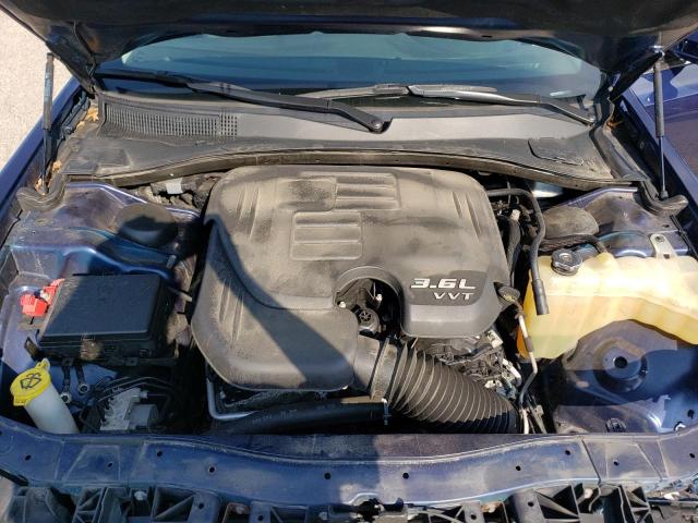 Photo 7 from auction – 2017 CHRYSLER 300 LIMITE with VIN 2C3CCAAG7HH538504